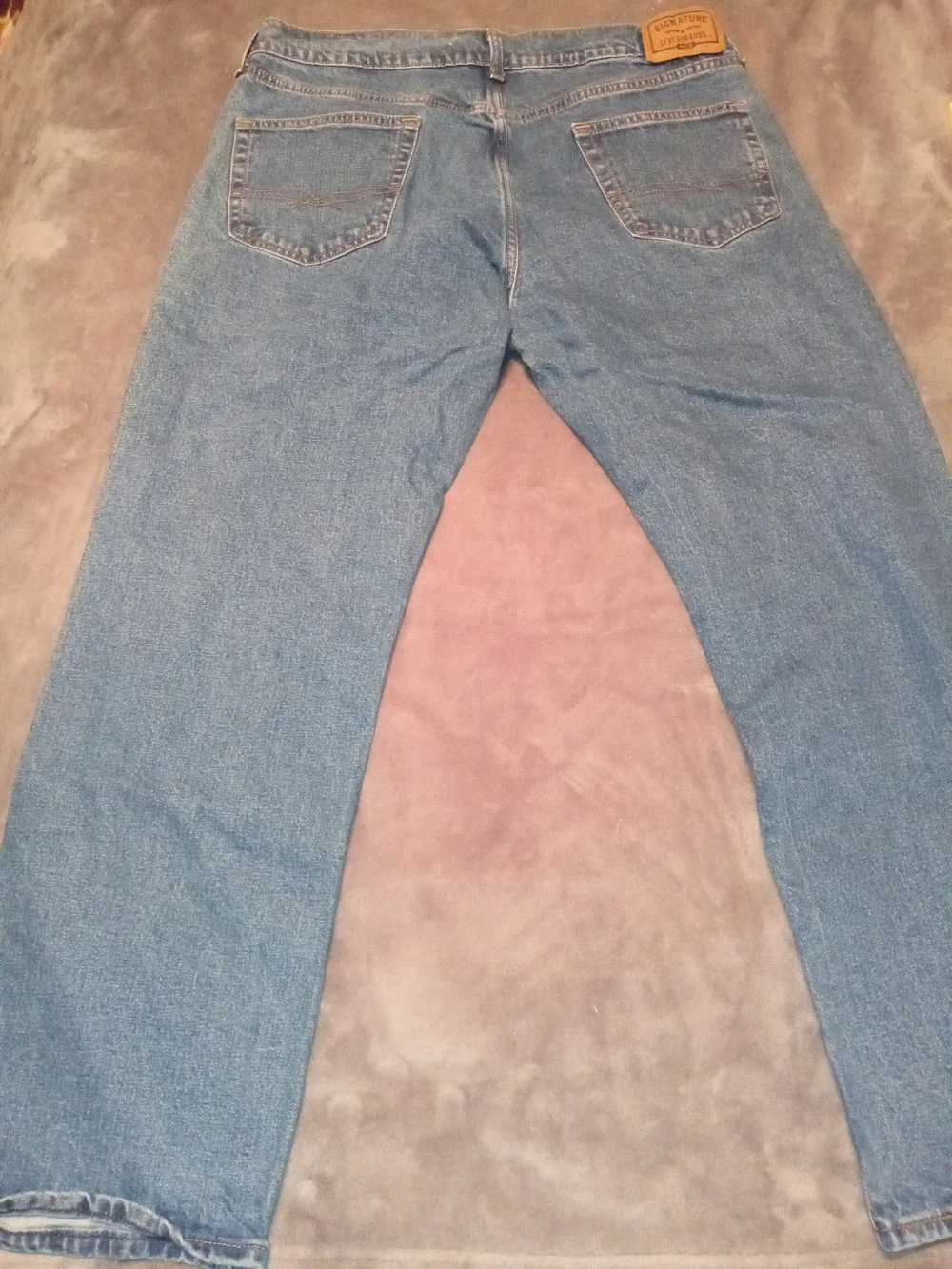 Levi's Relaxed Fit Men's Blue Denim Jeans